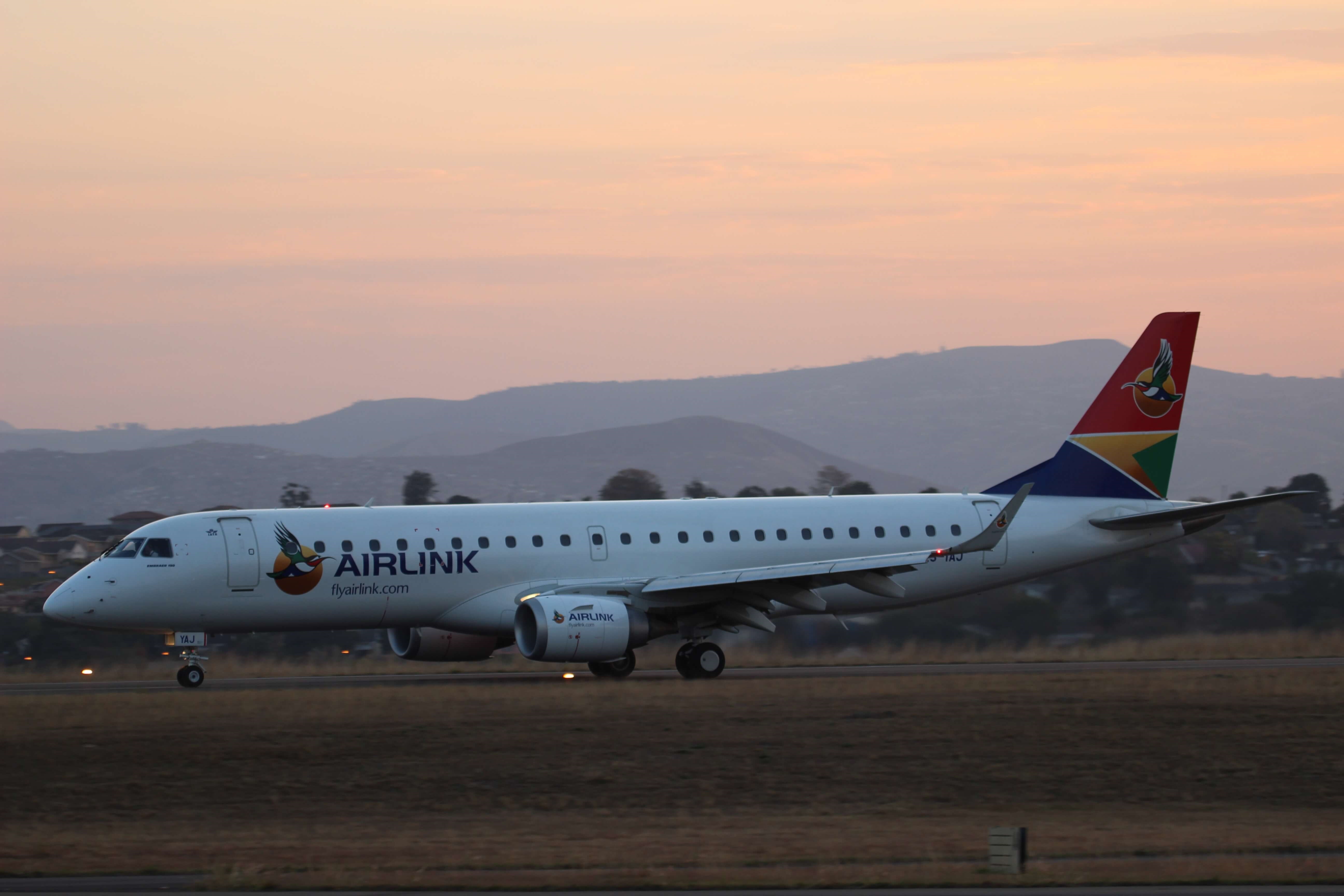 airlink plane sundowner